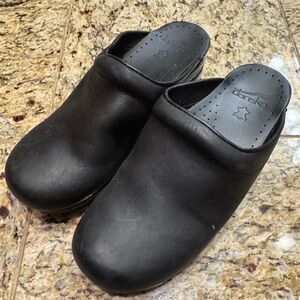 Dansko Sonja Clog Black size 39